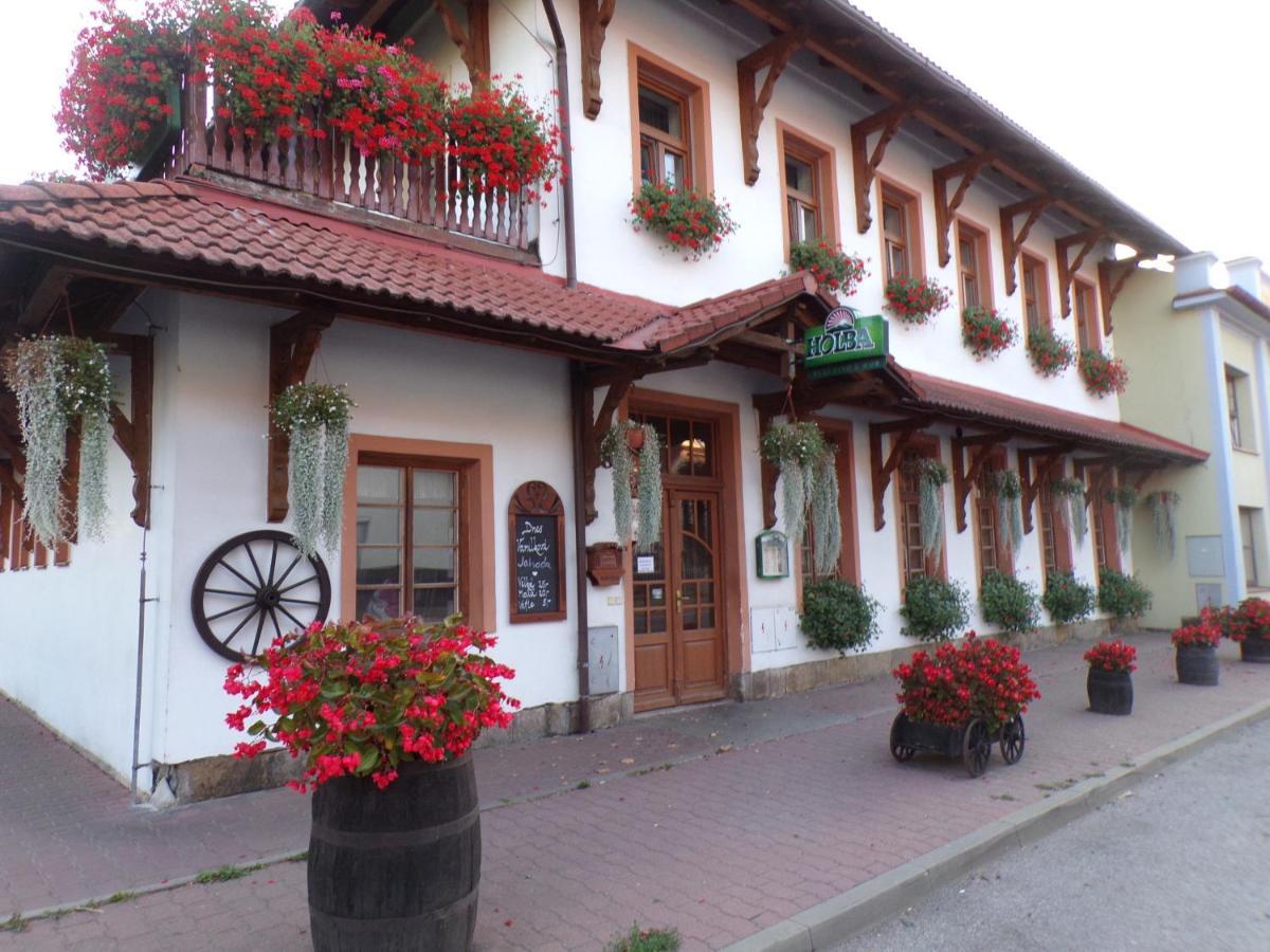Penzion Restaurace U Helferu Libuň エクステリア 写真