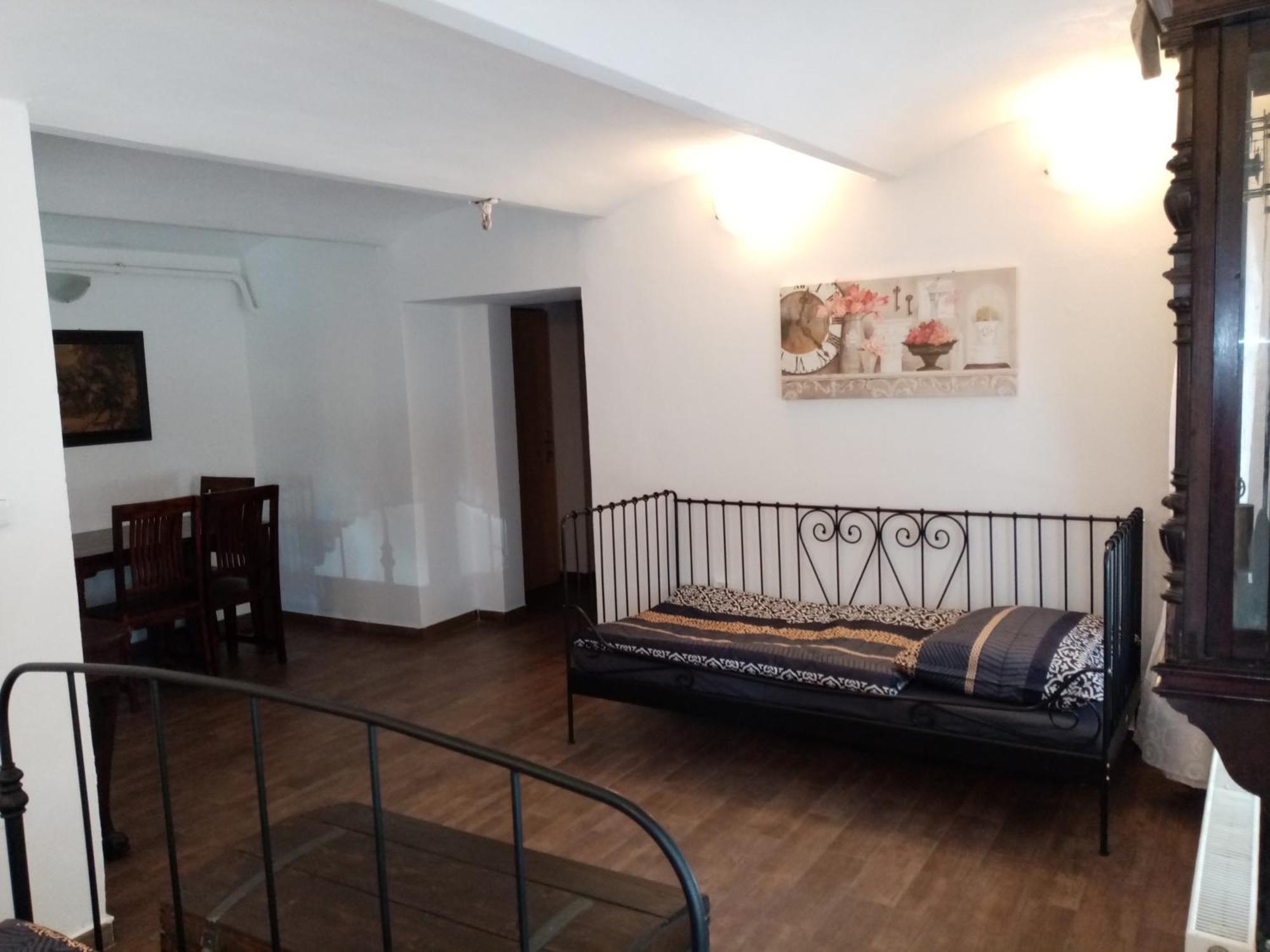 Penzion Restaurace U Helferu Libuň エクステリア 写真